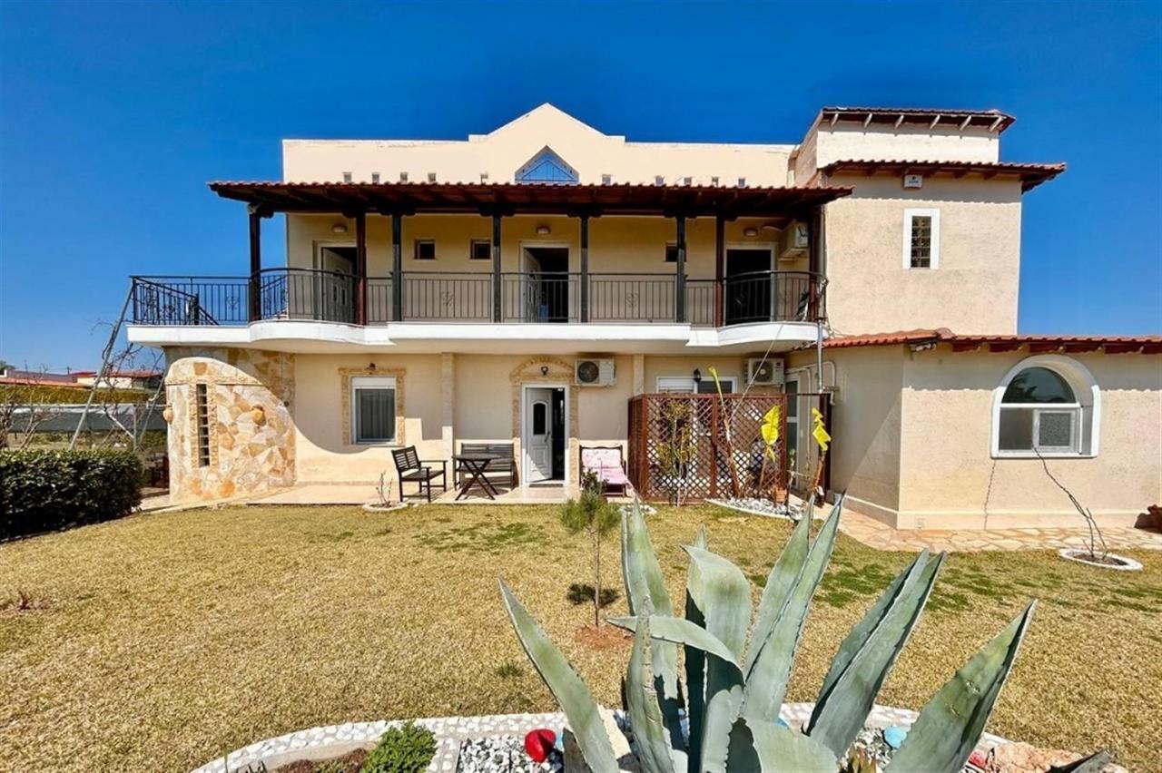 Villa Irina, Nea Potidea Kassandra Beach Exteriér fotografie